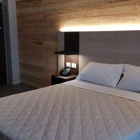 Albergo Rusen بورنو المظهر الخارجي الصورة